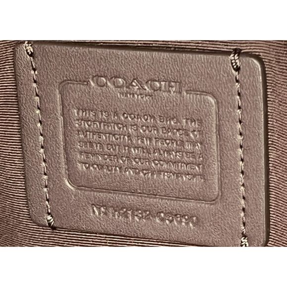 Coach Kleo Carryall Gold/Cherry - Picture 8 of 8